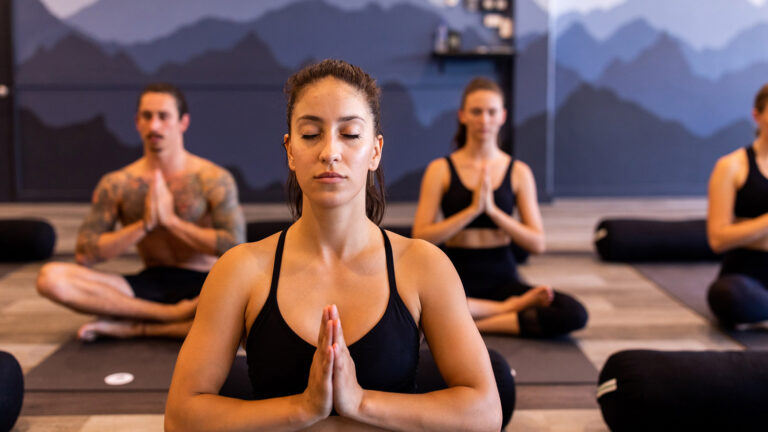 the-yoga-garage-gallery-05-768x432